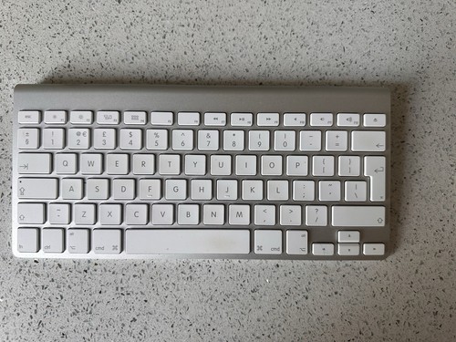 Apple wireless keyboard uk - apple,