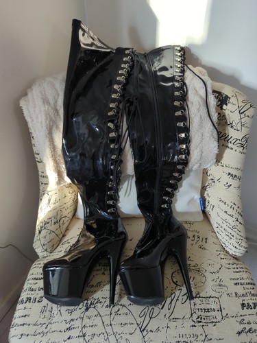 Pleasers thigh high - thigh,