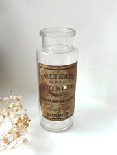 Antique chemist bottle with original label, Sulphate of Quinine, Howards & Sons