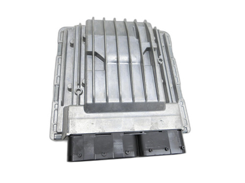 Control unit ecu for engine - control,