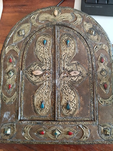 Beautiful vintage handcrafted - beautiful,