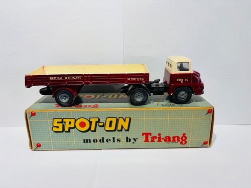 Tri ang spot 111a - on, thames