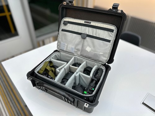 Lowepro pelican camera bag - +,