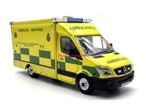 Yellow benz nce ambulance - yellow,