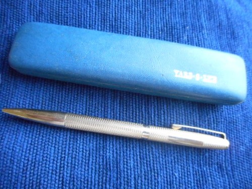 9ct yard led ball pen - led,
