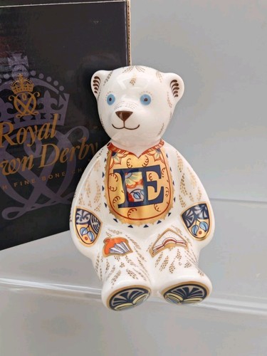 Royal crown derby alphabet - crown,