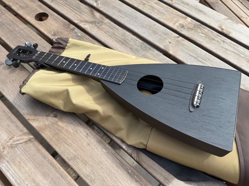 Magic fluke tenor ukulele with - tenor,