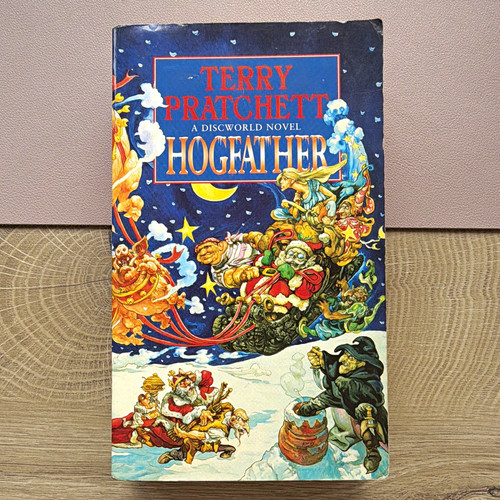 Terry pratchett hogfather - terry,