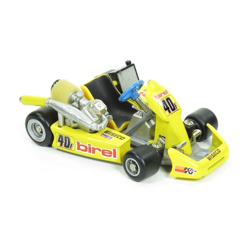 Toy things die cast metal - cast,