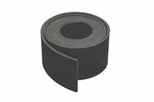 JAGUAR E-TYPE SERIES 1 AND 2 ENGINE FRAME MUDSHIELD RUBBER KIT RT1002/1