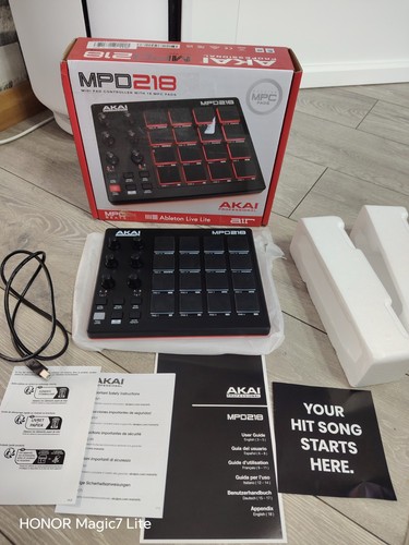 Akai professional mpd218 - professional,