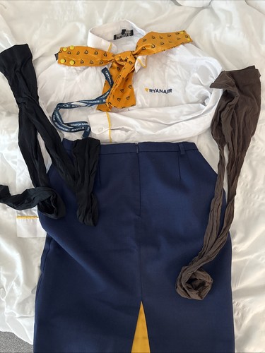 Ryanair cabin crew attendant - cabin,