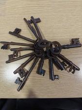 Bunch of 13 old keys made to