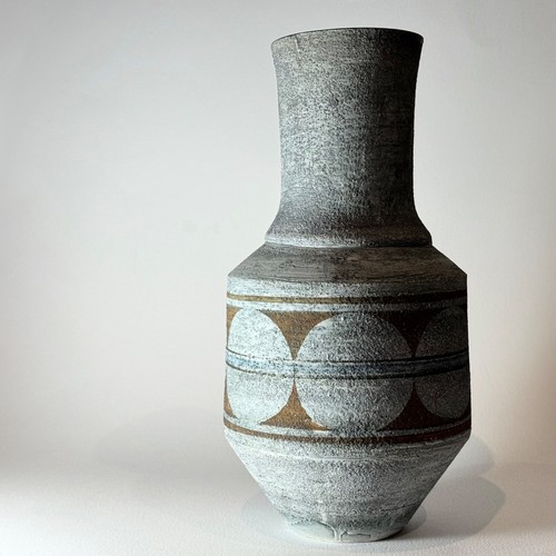 Troika pottery urn - urn, vase