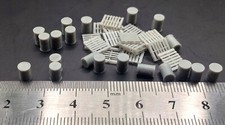 40x Grey Oil Drums on Pallet – N Gauge 1:148 Railway Scenery