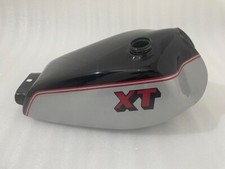 Yamaha Xt 250 3Y3 4Y1 1980-1990 Black & Silver Painted Petrol Tank