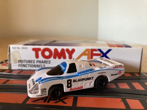 Boxed tomy afx aurora slot - boxed,