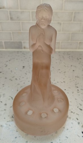 Nude woman pink - pink, depression