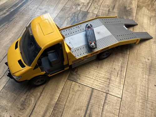 2010 bruder scale - 1:16,