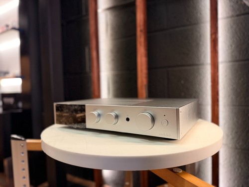 Audiolab 9000a integrated - audiolab,
