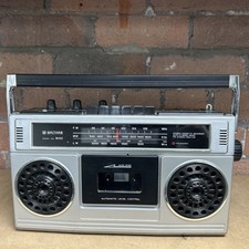 Vintage Waltham W143 portable