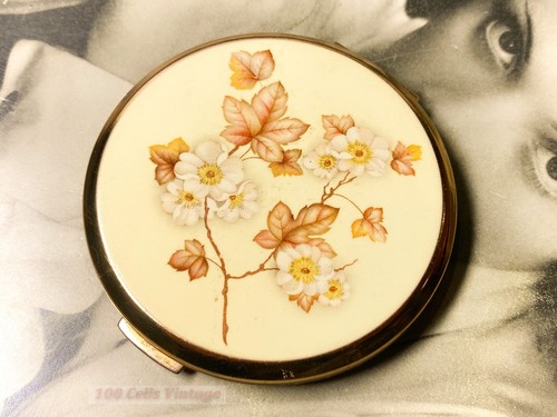 Stratton yellow small white