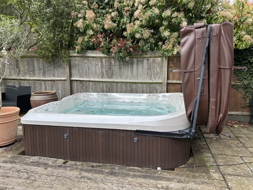 Jacuzzi hot tub j495 - tub, j495,