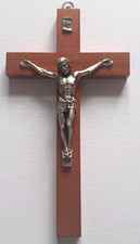 WOOD WALL CRUCIFIX  -  8"  -