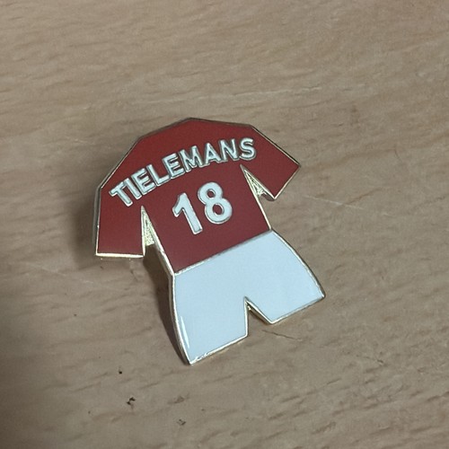 Manchester united player - player, shirt