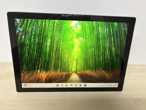 Microsoft surface pro - pro, 5