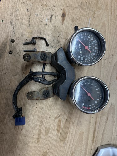 Gsxr 600 bandit clocks - bandit,