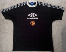 MAN UNITED  TRAINING SHIRT  XL