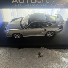 Autoart 1/18 diecast Porsche