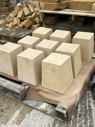 Staddle stones - staddle,