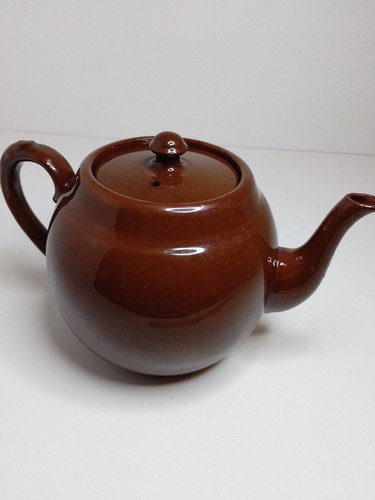 Vintage brown betty tea pot - brown,