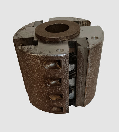 Four wing cutter - wing, block