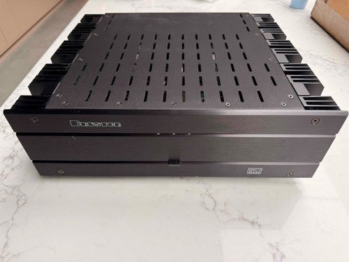 Bryston power amplifier - 5b,