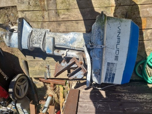 Evinrude outboard motor - evinrude,
