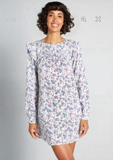 Floral Prairie Doll Shoulder