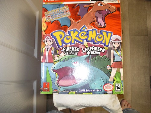 Pokemon fire red leaf - leaf, green