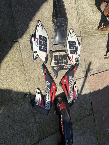 Honda cr125 cr250 plastics - honda,