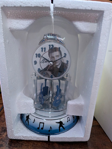Elvis music themed analog desk - music,