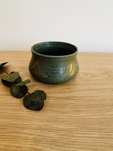 Vintage studio pottery bowl - pottery,