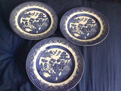 Vintage churchill blue willow - churchill,