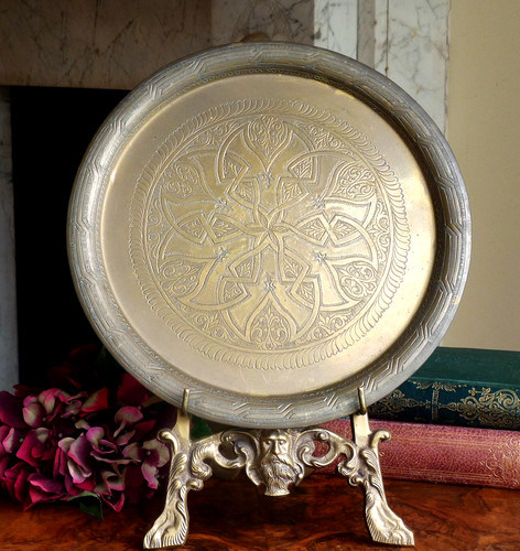 Vintage brass tray 29cm - brass,