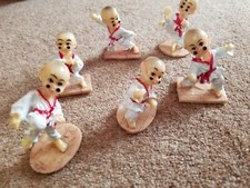 SHAOLIN MONK KUNG FU FIGURES x 6