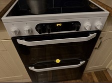 Hotpoint 60cm Ceramic Cooker