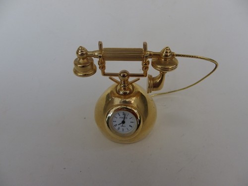 Miniature brass quartz clock - miniature,