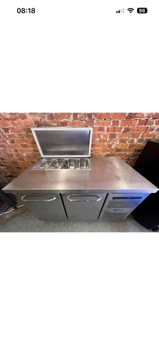 Gram counter fridge pizza - counter,
