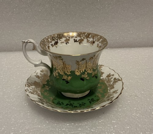 Royal albert bone china - royal,
